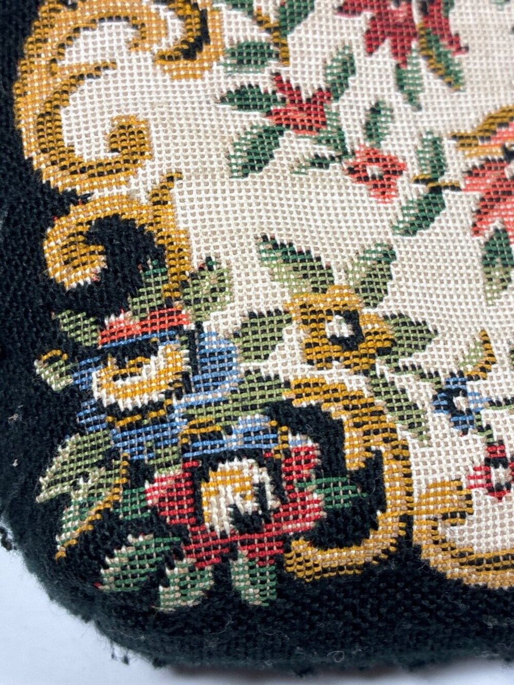 Vintage Floral Needlepoint Evening Bag Clutch Ornate Metal Frame - Picture 3 of 8